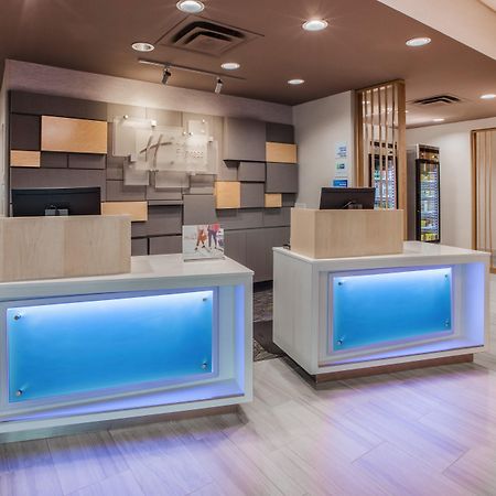 Holiday Inn Express Brooklyn - Kings Hwy, An Ihg Hotel Nueva York Exterior foto